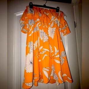 Off-Shoulder summer dress; can be worn with the short-sleeves or sleeveless